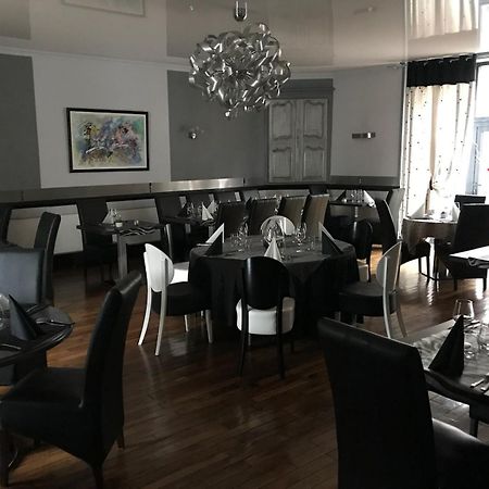 Hotel Du Centre Gueugnon المظهر الخارجي الصورة