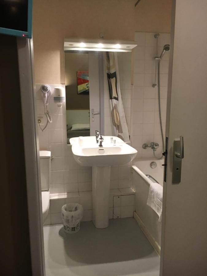 Hotel Du Centre Gueugnon المظهر الخارجي الصورة